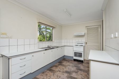 Close To All Your Needs In Kirwan - Photo 5