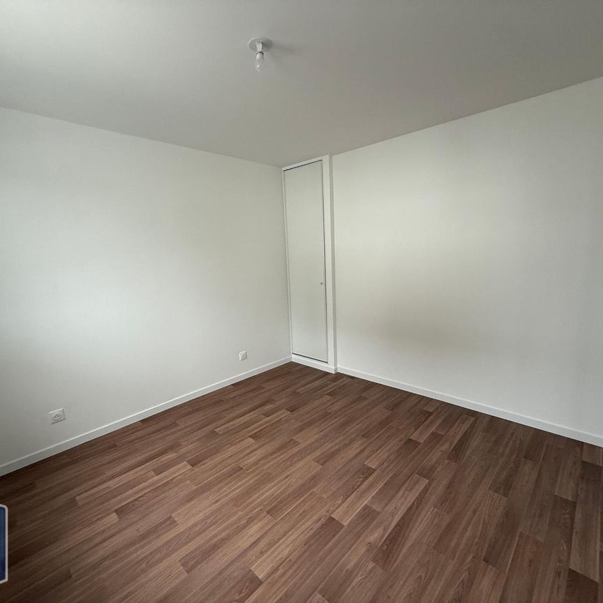Location Appartement 2 pièces 42m² MONDEVILLE 14120 - Photo 1