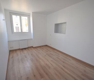 T2 – LENT - Photo 4