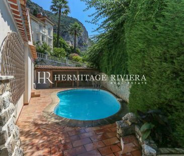 Swimming Pool – Garden – Sea and Mountain Views - Photo 1