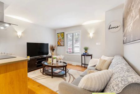 For Lease - 848 Willow Avenue Unit# A, Orleans - Cumberland and Area, Ontario - Photo 2