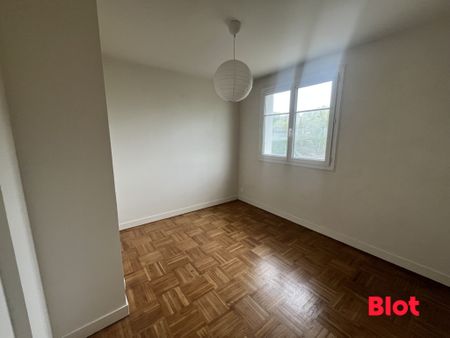 Location Appartement 5 pièces 78m² RENNES 35700 - Photo 3