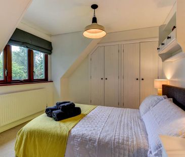 4 bedroom detached house to rent - Photo 5