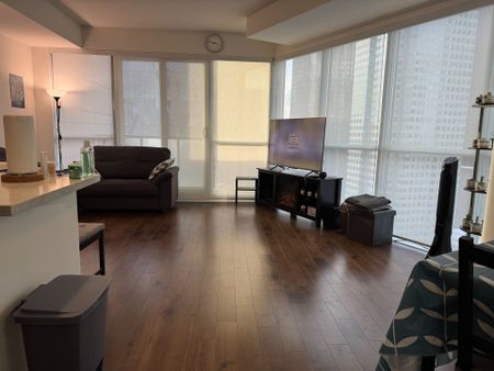 For Lease - 1 The Esplanade Street Unit# 3204, Toronto, Ontario - Photo 3