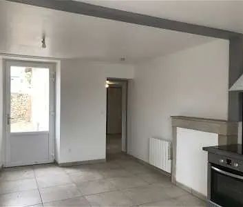 Location appartement 2 pièces - 38.84m² à Montmorillon (86500) - Photo 1