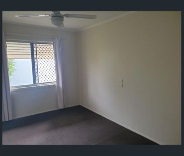 Great location, close to everything... - Photo 3