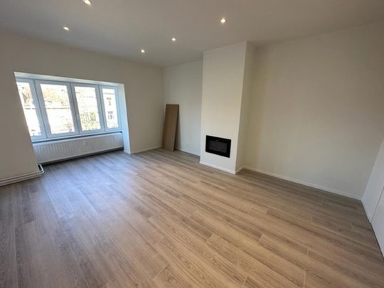 Prachtig gerenoveerd ruim 1slpk appartement. - Foto 1