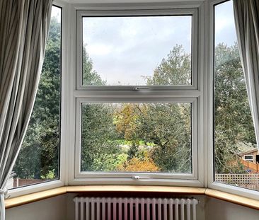 4 Bed Terraced House, Quebec Road, IG1 - Photo 2