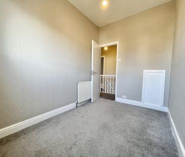 4 bedroom terraced house to rent - Photo 1