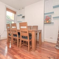 Victoria Road, Folkestone, CT19 5AT, Kent - Photo 2