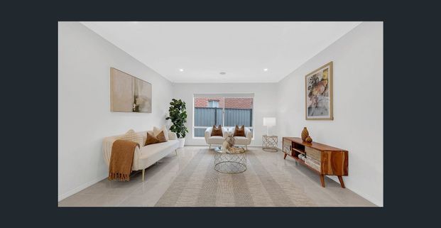 Family Home in the Sought-After Hawkstowe Estate - Photo 1