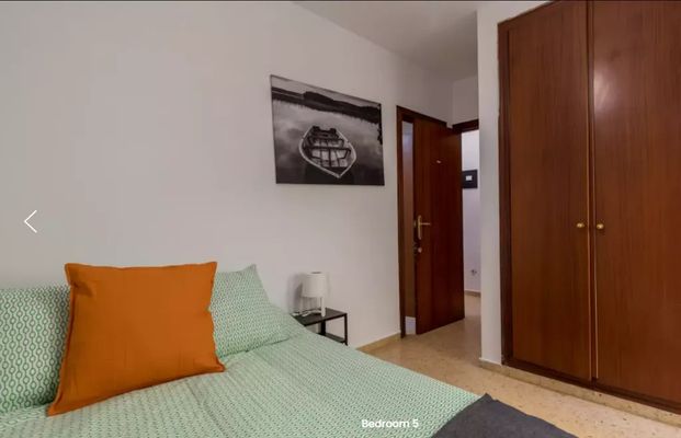 Plaça del Dramaturg Faust Hdez. Casajuana, Valencia, Valencian Community 46003 - Photo 1