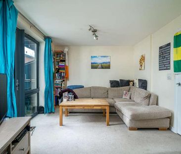 Pooles, N4 - Photo 1