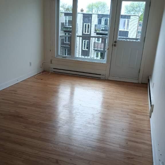 Bonne affaire 4 1/2 Québec - Photo 1