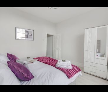 Room in a Shared Flat, Roscoe Street, L1 - Photo 2
