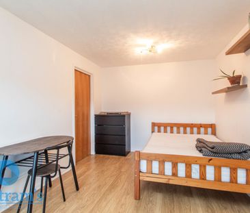 Studio for Rent - Photo 4