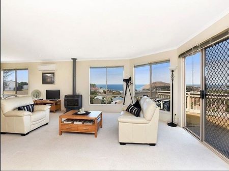 AVAILABLE FOR SHORT TERM LEASE - Photo 4