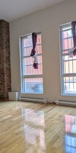 4 1/2 rénové rue St-Denis Berri-UQAM Centre-Ville Montréal Ville-Marie - appartement / logement à louer - Photo 3