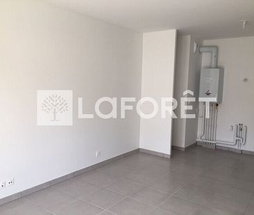 Appartement 3 pièces 57m2 MARSEILLE 12EME 942 euros - Photo 6