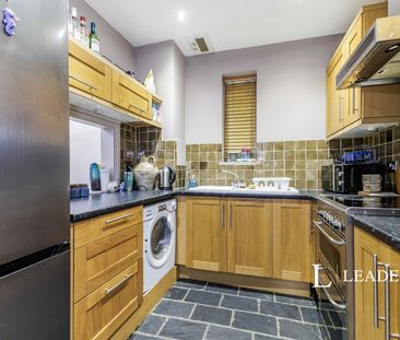 2 bedroom apartment to rent Fife Road, Kingston upon Thames, KT1 - Photo 3