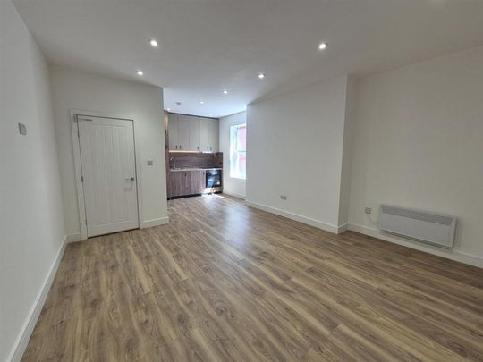 2 bedroom apartment to rent - Photo 1