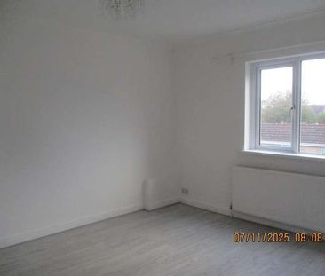 Moredon, Swindon, SN25 - Photo 2