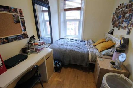 Deuchar Street, Jesmond, Newcastle Upon Tyne, NE2 - Photo 4