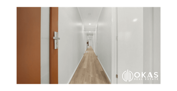 Your Dream Family Home in the Heart of Tarneit! - Photo 1