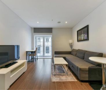 Studio to rent - Photo 1