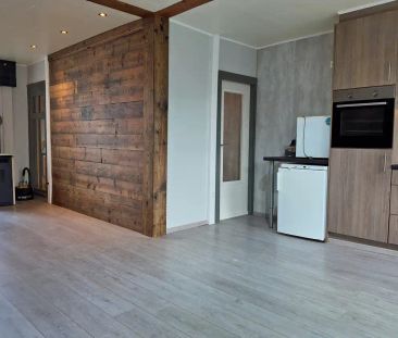 Gezellig duplex-appartement in het centrum van Waarschoot! - Photo 3