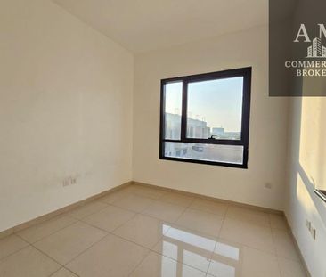 Elegant 3BHK Villa for Rent in Nasma Residences, S - Photo 6