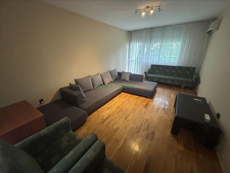 Kiadó jó állapotú lakás - Nyíregyháza - Photo 4
