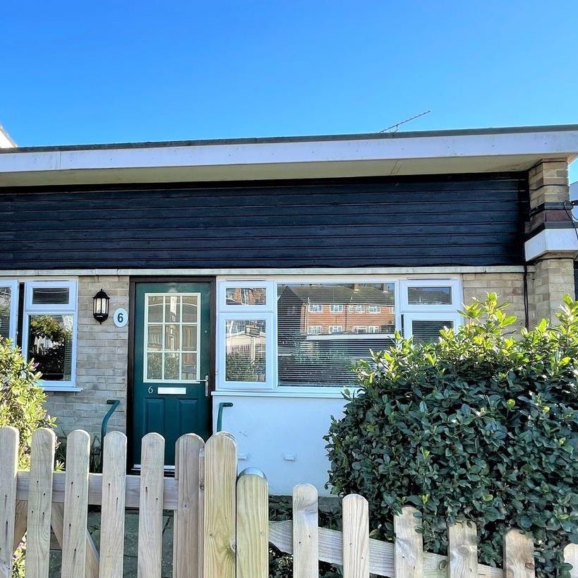 1 bedroom bungalow to rent - Photo 1