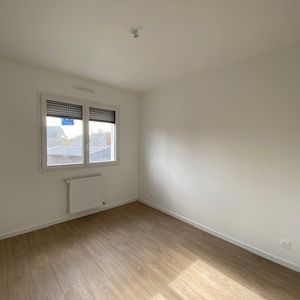 Location Maison 5 pièces 81m² ROUGE 44660 - Photo 2