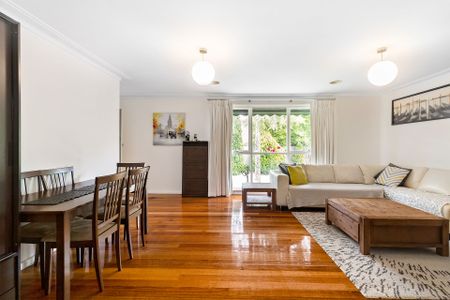 Unit 2/15 Albert Crescent, Surrey Hills. - Photo 2