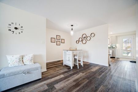 For Lease - 3320 Meadowgate Boulevard Unit# 14, London South, Ontario - Photo 5
