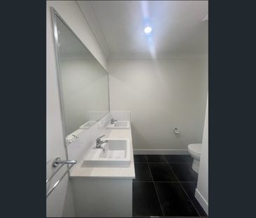 Great Location - Photo 4