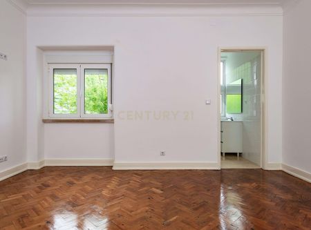 Alvalade, Lisbon - Photo 2