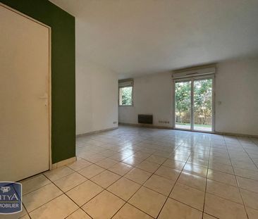 Location Appartement 3 pièces 56m² SORGUES 84700 - Photo 2