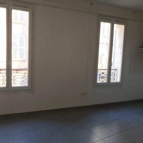 Location Appartement 2 pièces 34m² BRIGNOLES 83170 - Photo 1