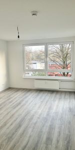 Schöne 2-Zimmer-Wohnung mit Balkon und Tageslichtbad - Foto 3