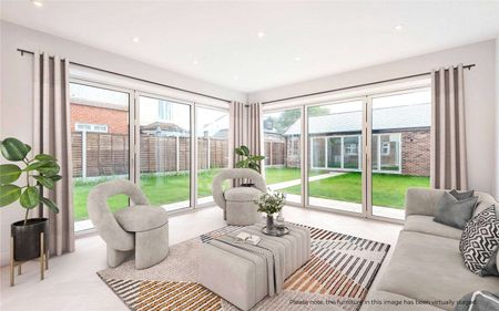 A stylish four bedroom semi-detached home with a seperate garden studio. - Photo 3