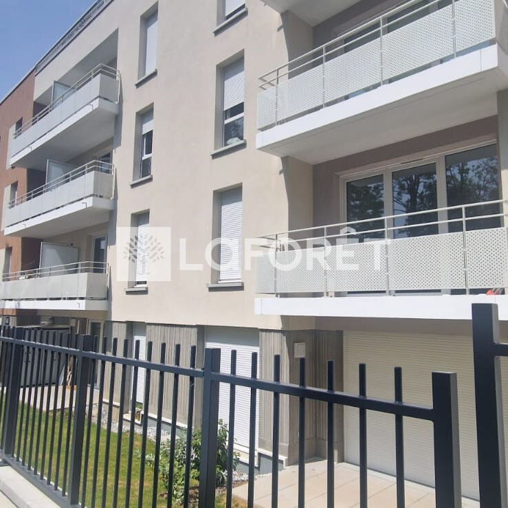 Apartment - Photo 1