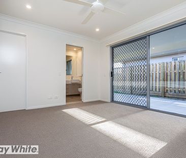Spacious Home in The Park Vista Estate - Photo 6