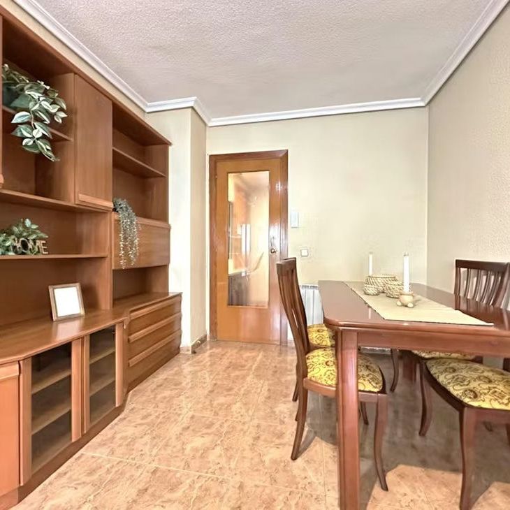 Avenida España, Getafe, Community of Madrid 28903 - Photo 1