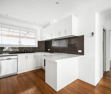 3/32 Roberts Road, Airport West VIC 3042 - Photo 4