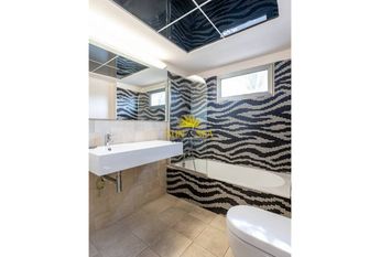 Long term rental, Luxury house with 5 bedrooms in Los Balcones - Los Altos del Edén, Torrevieja Alicante.