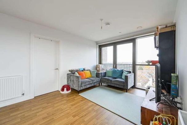 Aster Apartments, Tottenham, N15 - Photo 1