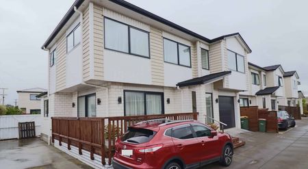 Mangere East standalone 4 bed 3 bath - Photo 5