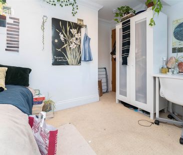 6 bedroom semi-detached house to rent - Photo 3